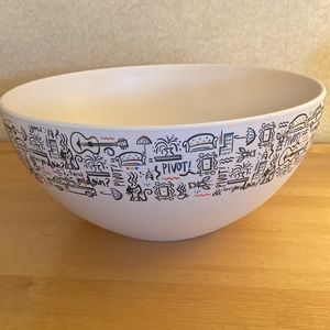 F • R • I • E • N • D • S  Bowl For Mixing Serving Popcorn Rare - Melamine